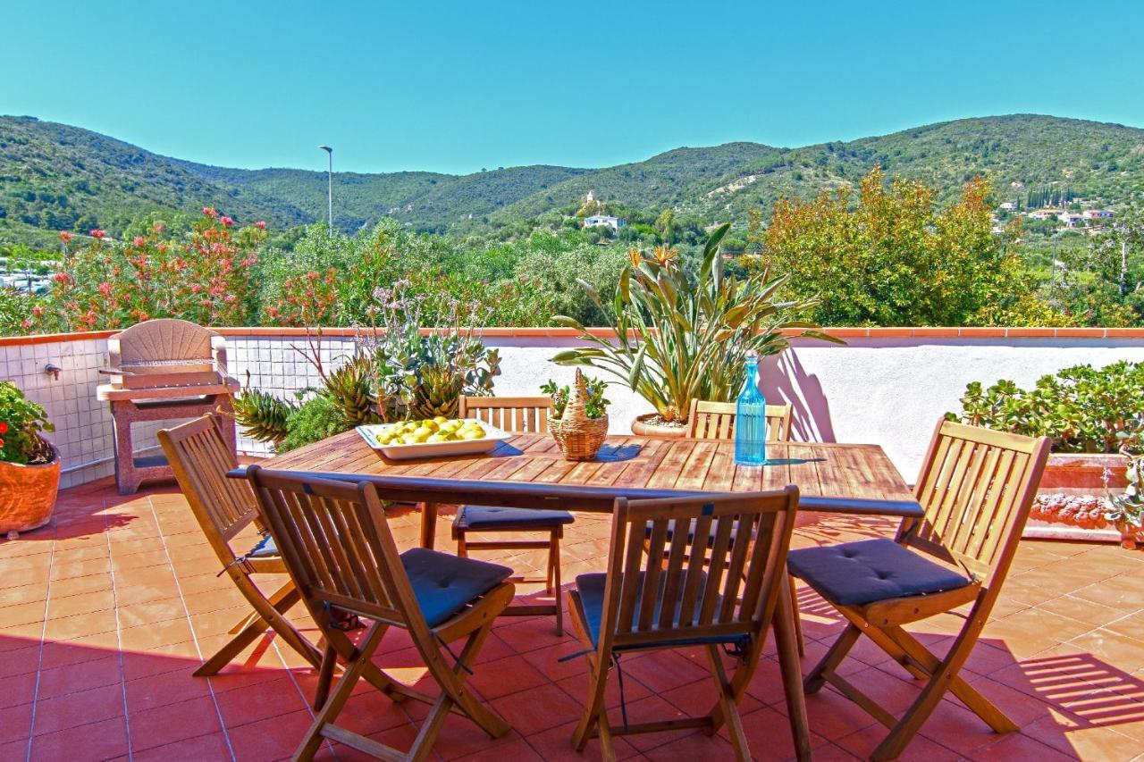 La Terrazza - Splendido Trilocale A Lacona Εξωτερικό φωτογραφία